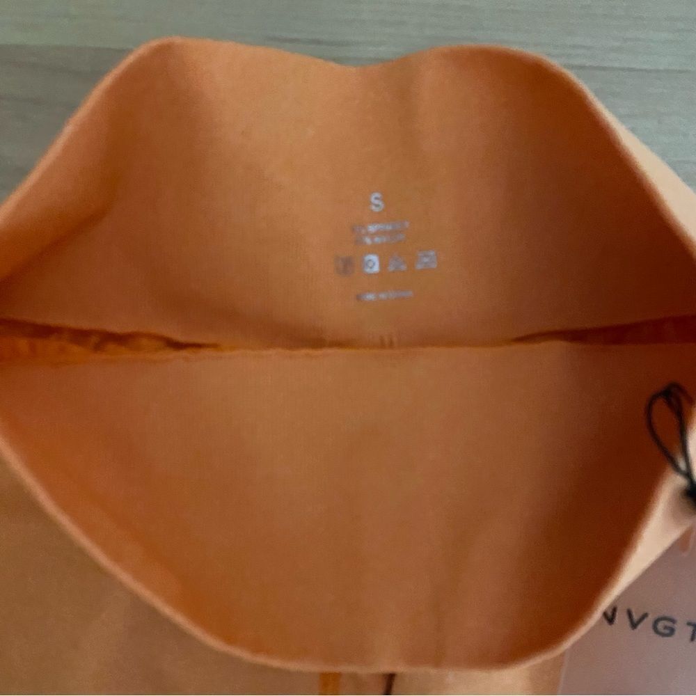 Navigation Shorts NWT - image 4